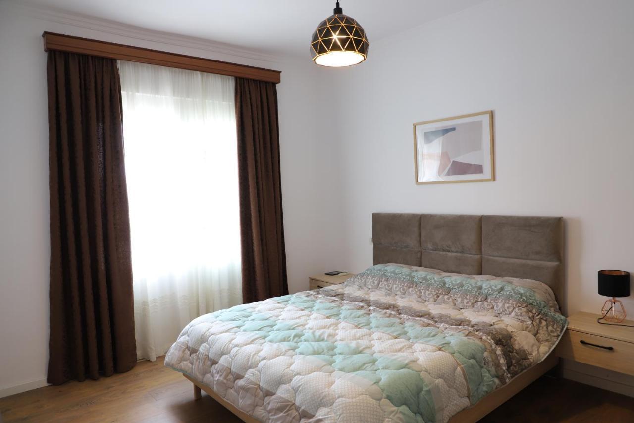 Daniel City Center Apartment Berat Kültér fotó