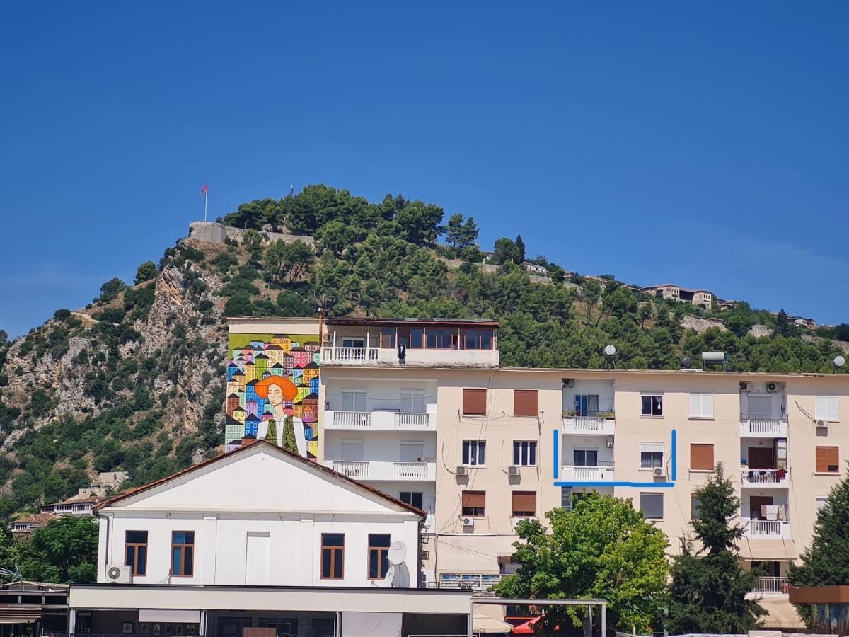 Daniel City Center Apartment Berat Kültér fotó